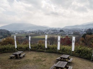 石田三成陣跡から南宮山を望む