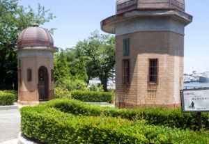 逸見波止場衛門跡